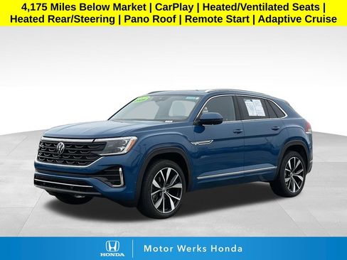 Used 2025 Volkswagen Atlas SEL image 1