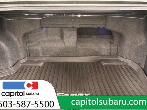 Used 2017 Toyota Camry XLE w/ Moonroof Package FWD image 28