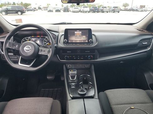 Used 2021 Nissan Rogue S image 24