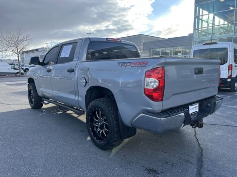 Used 2018 Toyota Tundra SR5 w/ TRD Off Road Package image 3