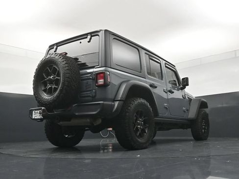 Used 2024 Jeep Wrangler Unlimited Sport AWD/4WD image 23