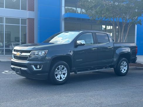 Used 2019 Chevrolet Colorado LT w/ Luxury Package, Chrome AWD/4WD image 1