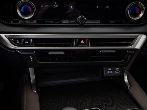 Certified 2024 Lexus RX 350 image 38