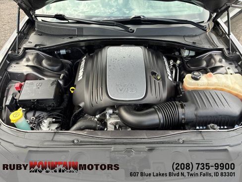 Used 2016 Chrysler 300 C w/ Safetytec Plus Group RWD image 29