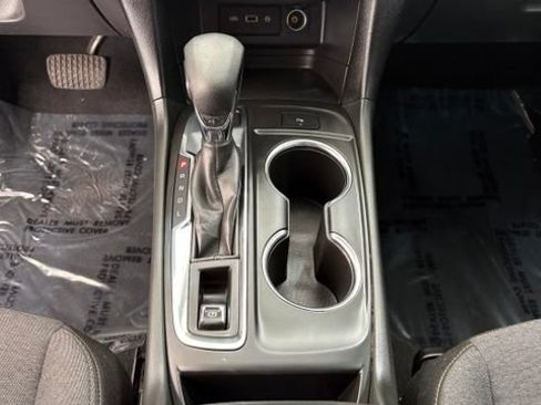 Used 2022 Chevrolet Equinox LT AWD/4WD image 39