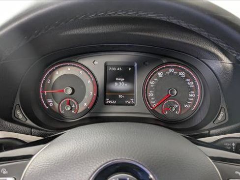 Used 2022 Volkswagen Passat 2.0T SE image 28