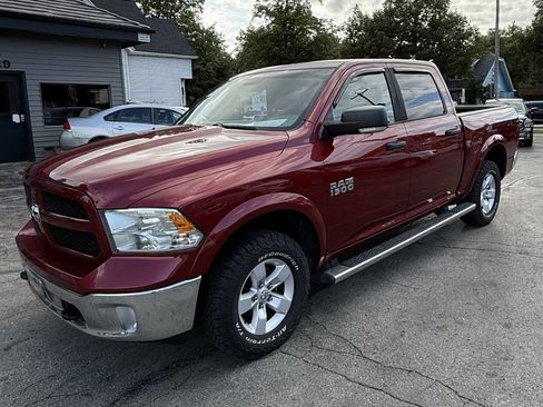 Used 2015 RAM 1500 Outdoorsman image 7
