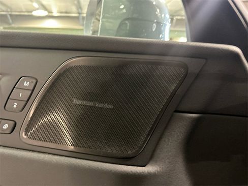 Used 2020 Volvo XC60 T8 Inscription image 21