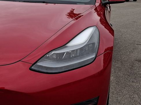Used 2023 Tesla Model 3 Standard Range RWD image 11