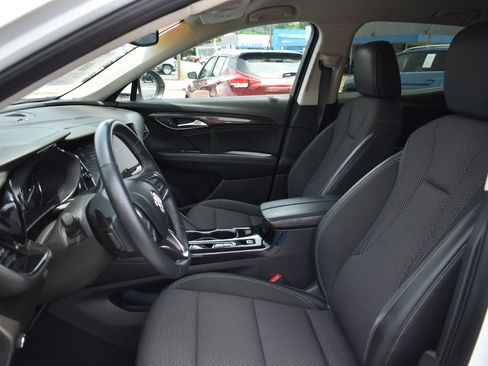 Used 2022 Buick Envision Preferred FWD image 16