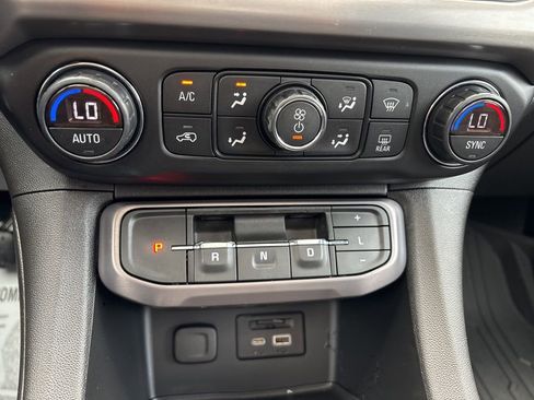 Used 2021 GMC Acadia AT4 w/ Trailering Package AWD/4WD image 23