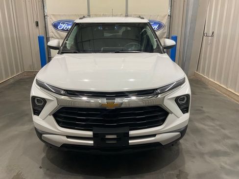 Used 2025 Chevrolet TrailBlazer LT AWD/4WD image 5
