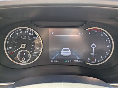 Used 2023 Genesis G70 2.0T AWD/4WD image 26