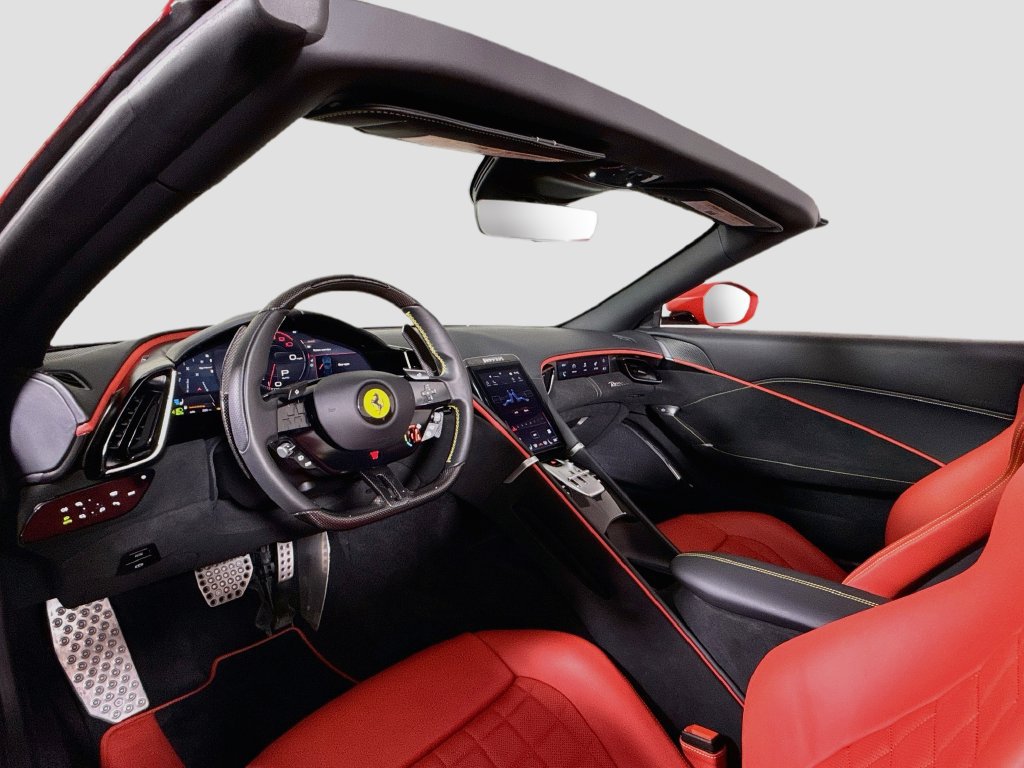 Used 2025 Ferrari Roma Spider RWD image 3