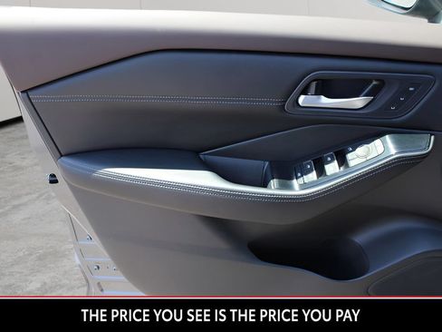 Used 2023 Nissan Rogue SL w/ SL Premium Package AWD/4WD image 19