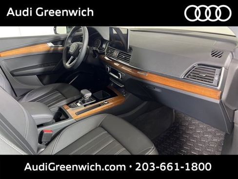Certified 2023 Audi Q5 2.0T Premium w/ Convenience Package AWD/4WD image 10