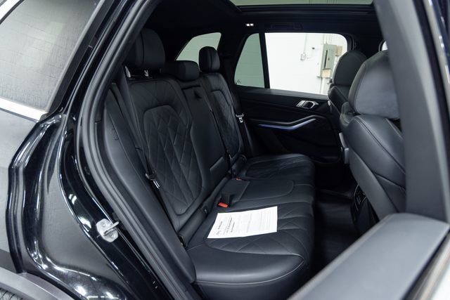 Used 2023 BMW X5 xDrive40i AWD/4WD image 24