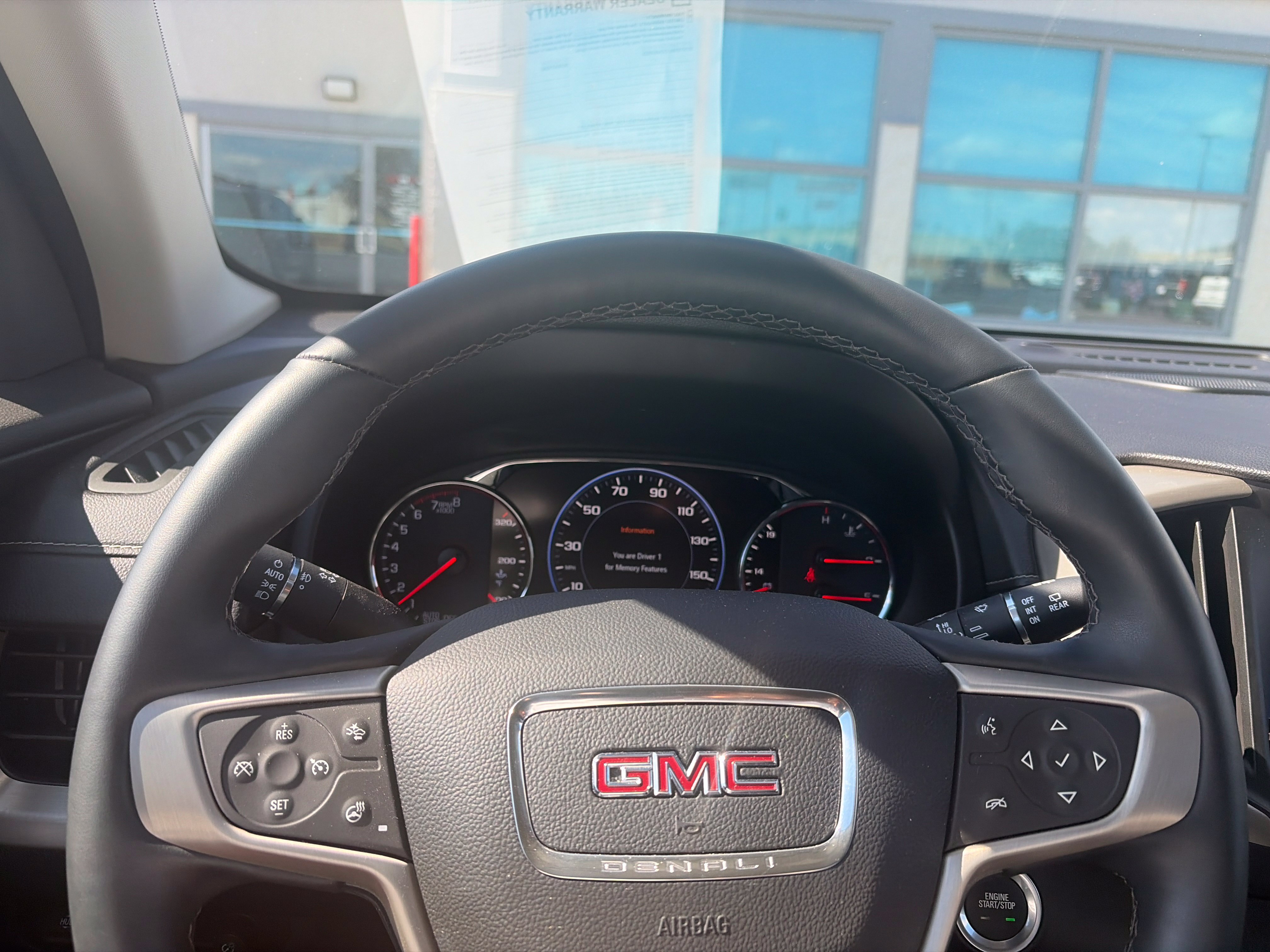 Used 2024 GMC Terrain Denali w/ Denali Premium Package AWD/4WD image 22