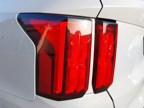 Certified 2022 Kia Sorento SX image 41