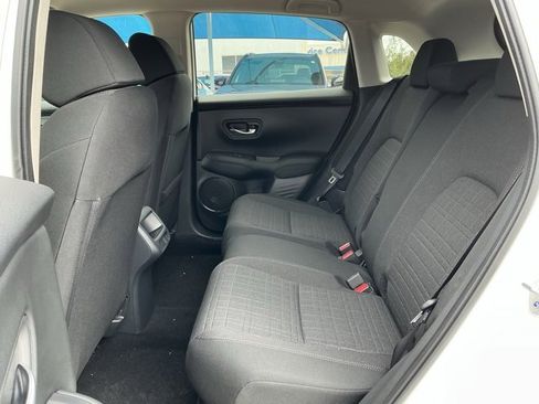 New 2026 Honda HR-V LX image 8