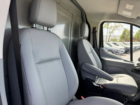 Used 2019 Ford Transit 150 148 Low Roof RWD image 11
