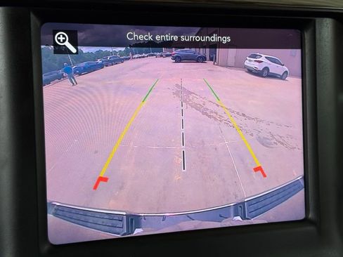 Used 2020 RAM 1500 Laramie AWD/4WD image 4