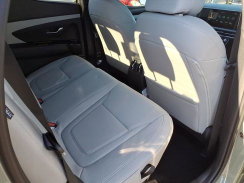 New 2025 Hyundai Santa Cruz SEL image 8