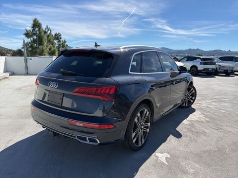 Used 2018 Audi SQ5 Prestige image 4