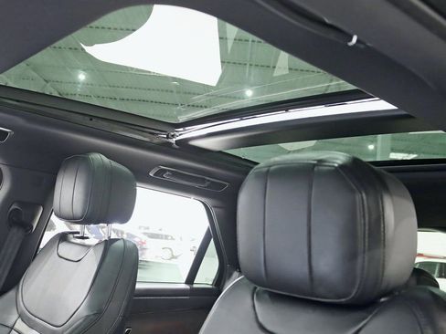 Used 2024 Land Rover Range Rover Sport SE image 15