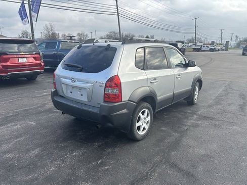 Used 2007 Hyundai Tucson SE image 4