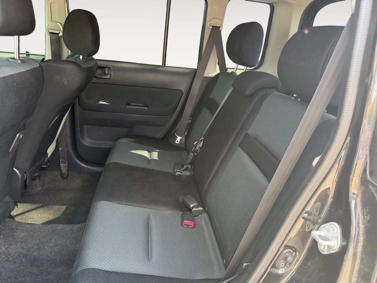 Used 2006 Scion xB FWD image 10