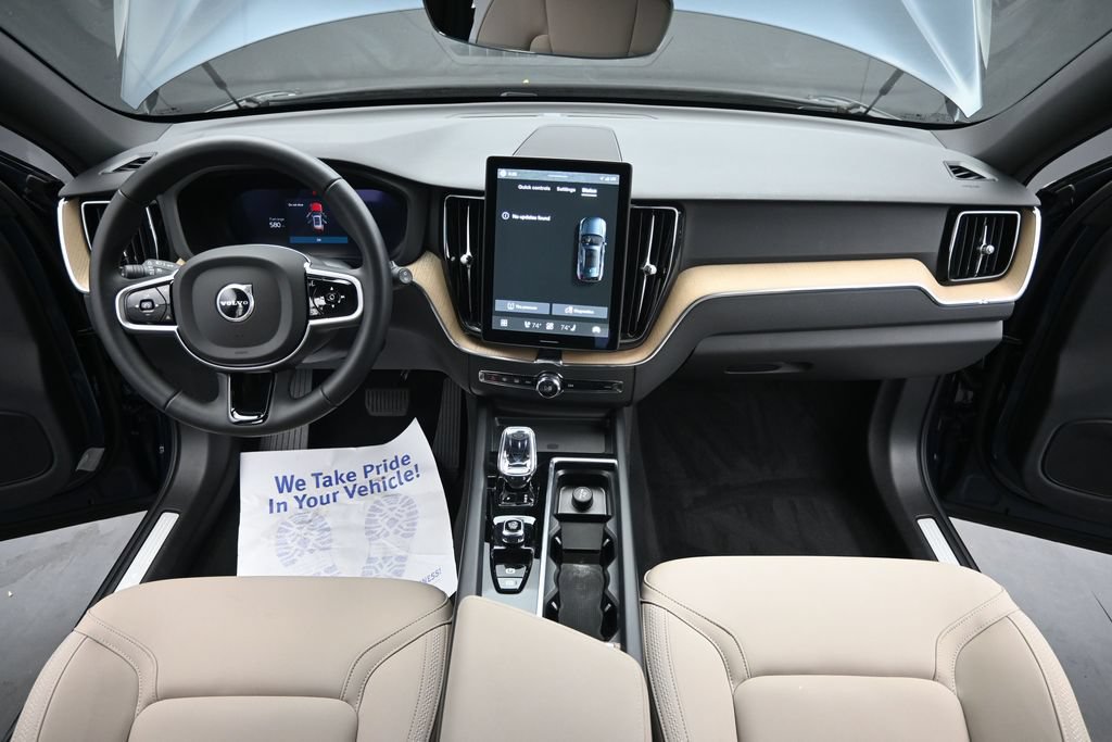 Certified 2026 Volvo XC60 B5 Plus AWD/4WD image 21