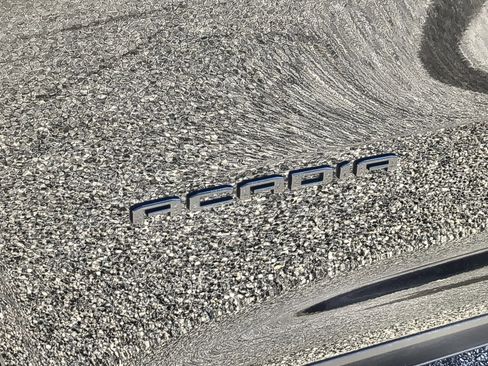 Used 2026 GMC Acadia Elevation w/ Black Edition image 32