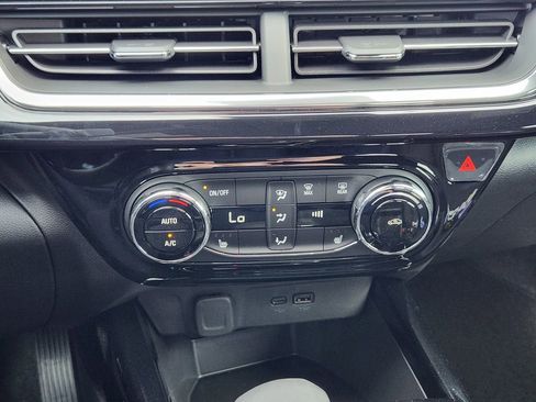 New 2026 Chevrolet Trax RS w/ Driver Confidence Package FWD image 21