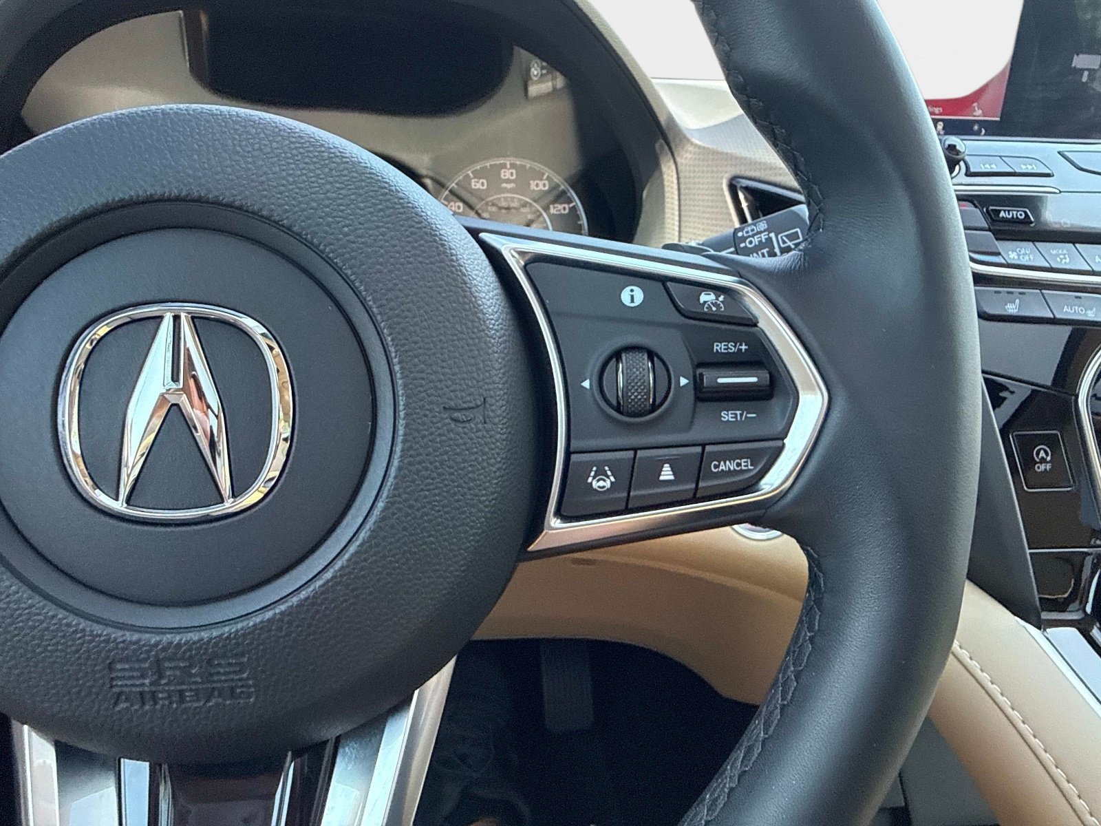 Used 2024 Acura RDX w/ Technology Package AWD/4WD image 32