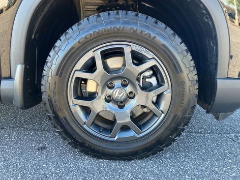 Certified 2024 Honda Pilot TrailSport image 29