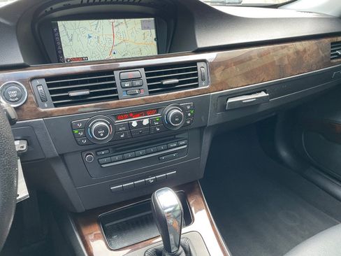 Used 2010 BMW 328i xDrive Coupe AWD/4WD image 38