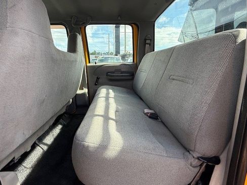 Used 2001 Ford F350 XL image 13