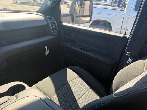 New 2026 RAM 3500 Tradesman AWD/4WD image 34