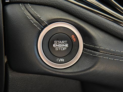 Used 2022 Dodge Durango SXT image 27