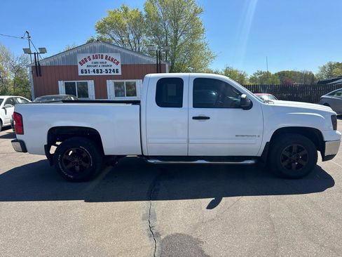 Used 2008 GMC Sierra 1500 SLE w/ SLE2 Preferred Package AWD/4WD image 4