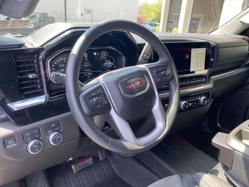 Used 2023 GMC Sierra 1500 Elevation AWD/4WD image 32