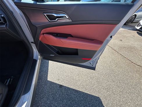 Used 2024 Kia Sportage SX image 14