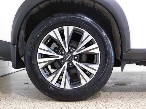 Used 2023 Nissan Rogue SV AWD/4WD image 70