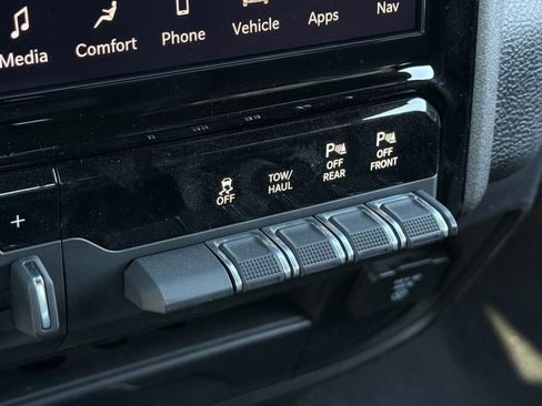 New 2026 RAM 2500 Tradesman image 19