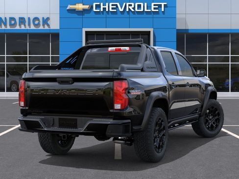 New 2026 Chevrolet Colorado Trail Boss w/ Midnight Edition AWD/4WD image 5