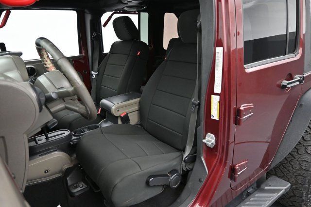 Used 2007 Jeep Wrangler Unlimited Sahara RWD image 11