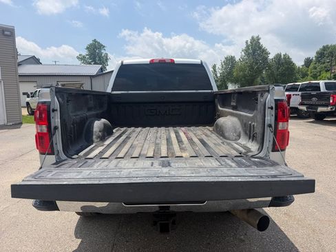 Used 2019 GMC Sierra 2500 4x4 Crew Cab w/ Sierra Convenience Package image 8