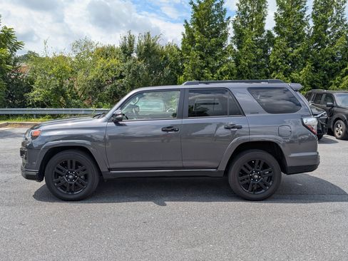Used 2020 Toyota 4Runner Limited image 6