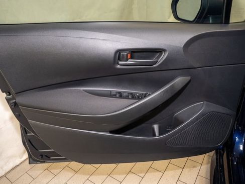 Certified 2023 Toyota Corolla LE image 11